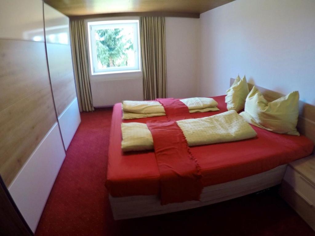 Ein Bett oder Betten in einem Zimmer der Unterkunft Traumhaft Ruhige Lage Eva Lamprecht