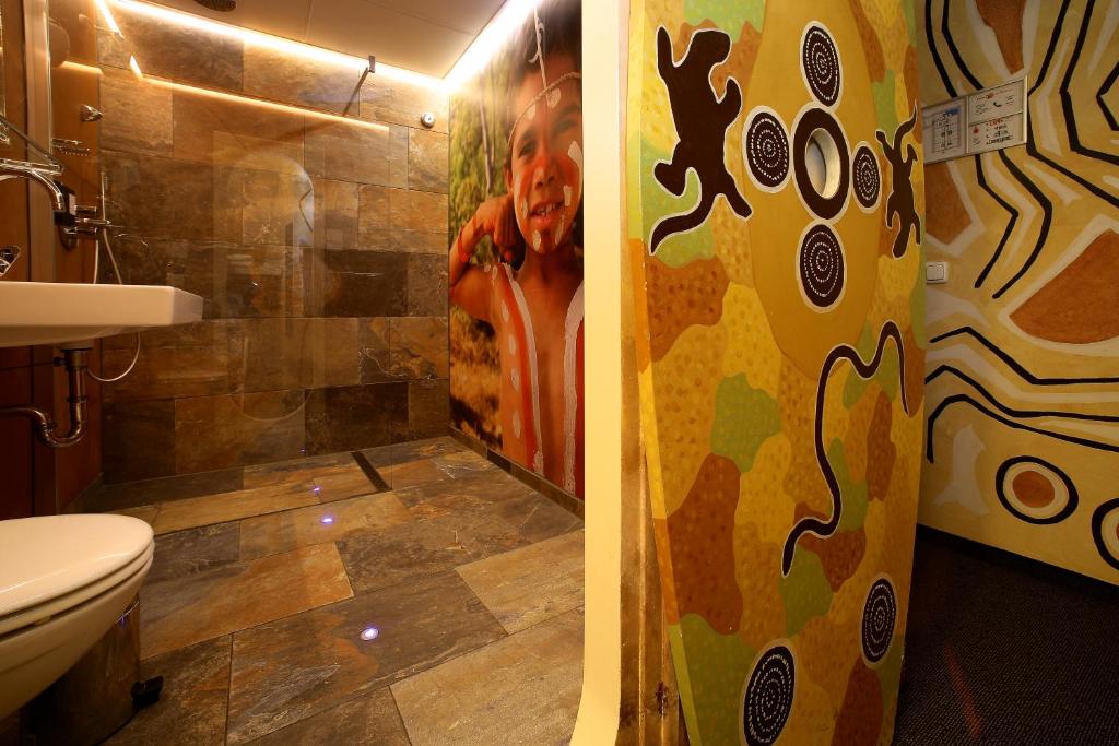 Koupelna v ubytování Hotel de Plataan Delft Centrum