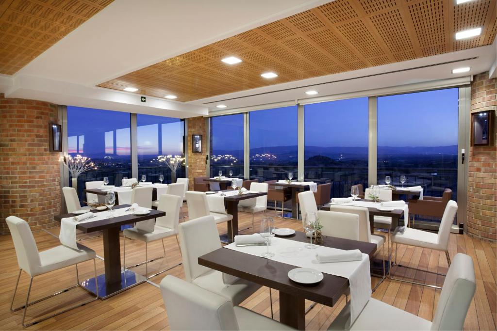 Posezení v ubytování Hotel Eguren Ugarte