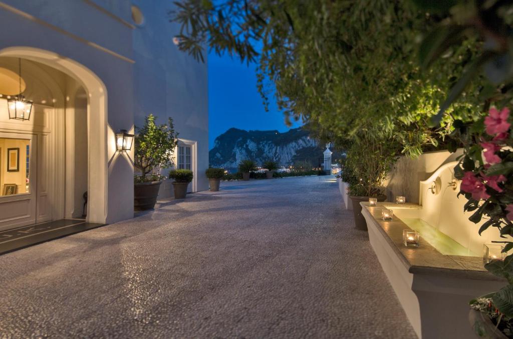 Zahrada ubytování J.K. Place Capri