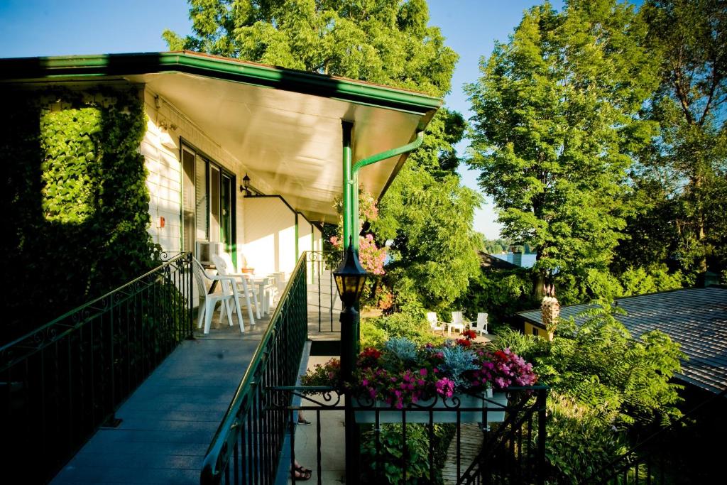 Zahrada ubytování The Gananoque Inn