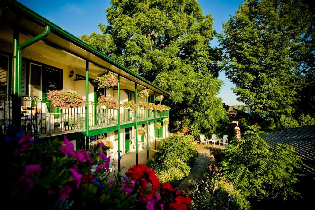 Zahrada ubytování The Gananoque Inn