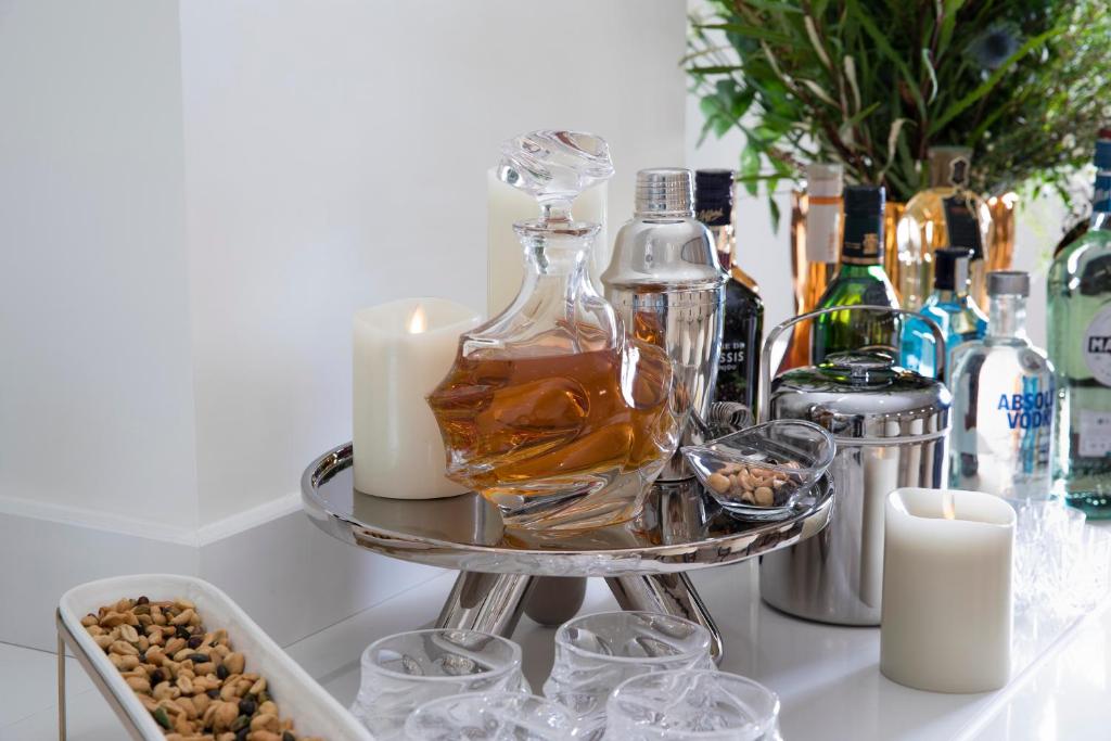 Hôtel Dress Code - Resim 36