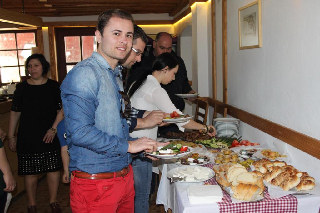 Jídlo v hotelu nebo okolí