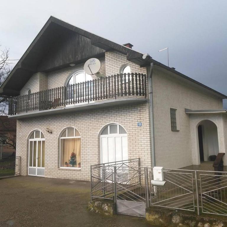 Budova, v ktorej sa penzión nachádza
