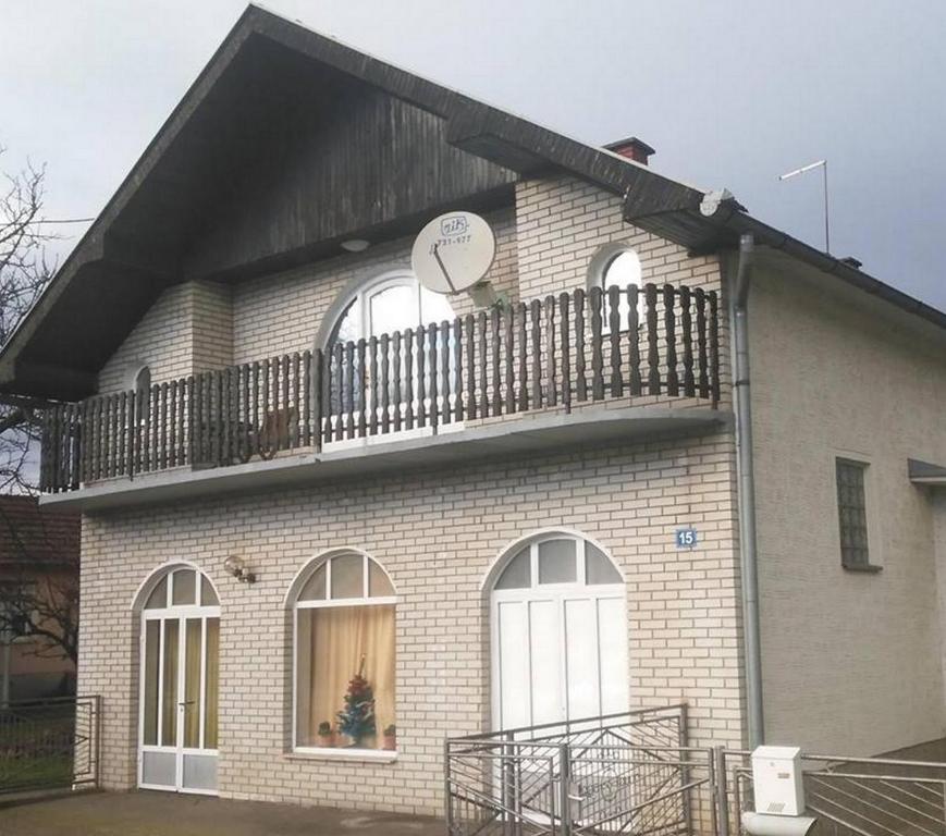 Budova, v ktorej sa penzión nachádza
