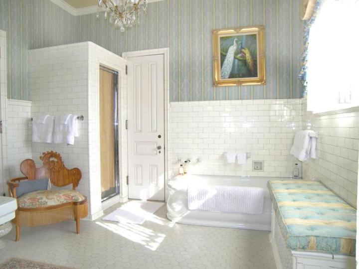 Alexander Mansion Bed & Breakfast - Deluxe Double Room