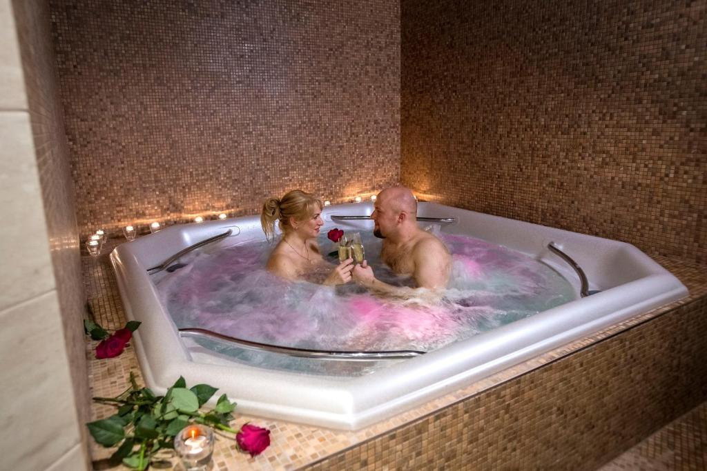 Fotografie z fotogalerie ubytování Wellness Hotel GREEN PARADISE v destinaci Pirkenhammer