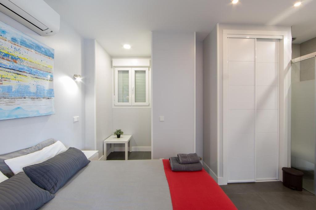 A seating area at WindRose 1