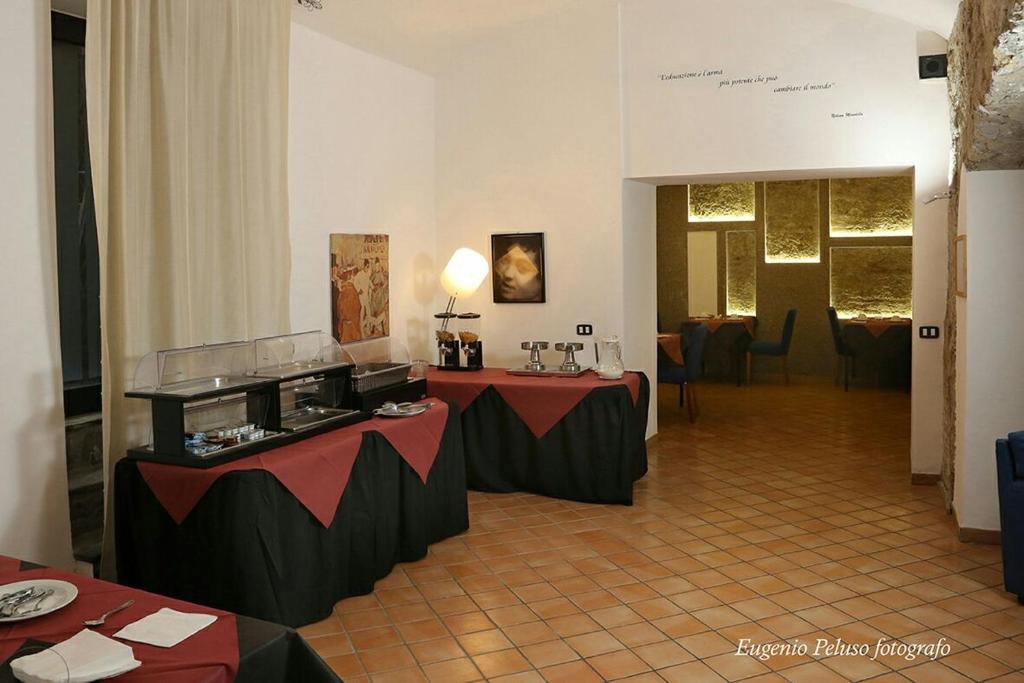 Caravaggio Hotel - Resim 21