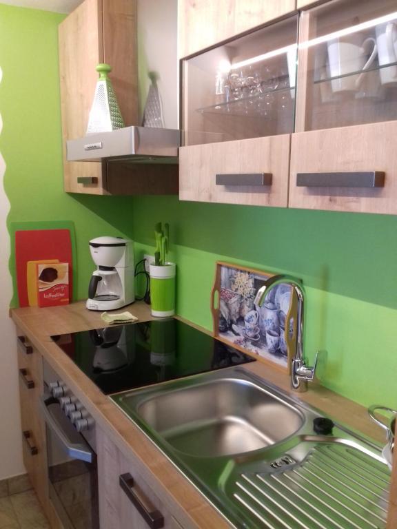 Kuchyňa alebo kuchynka v ubytovaní Lehrnerhof Lüsen