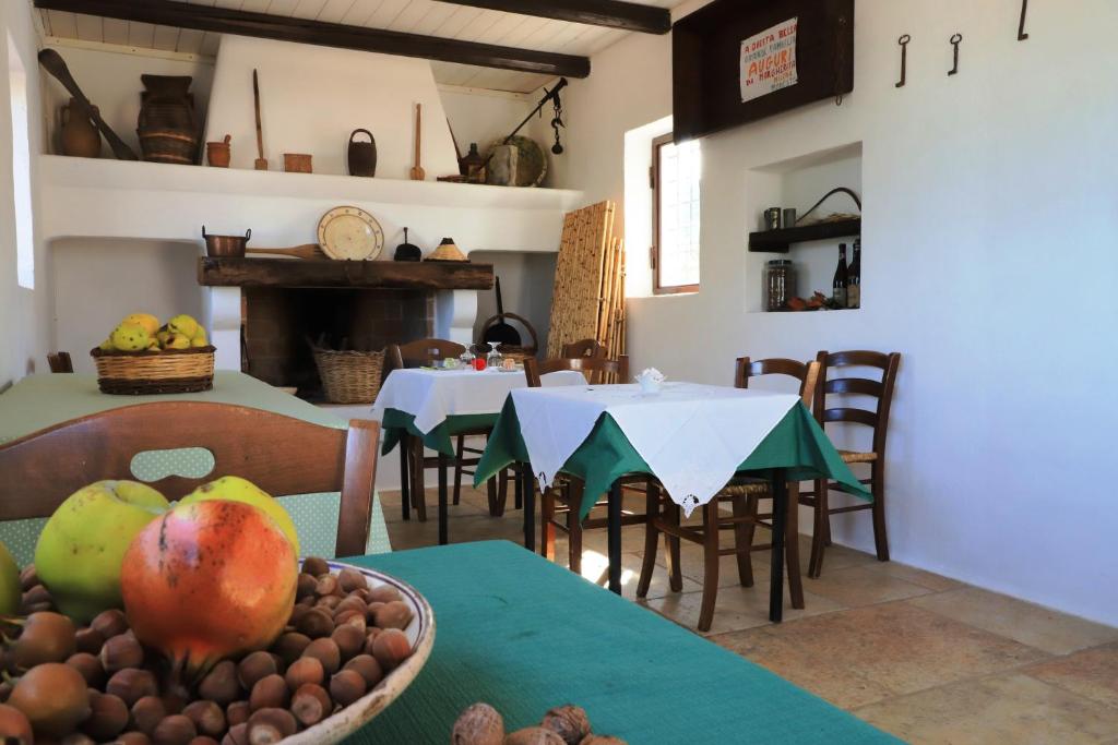 Hrana v oz. blizu turistične kmetije