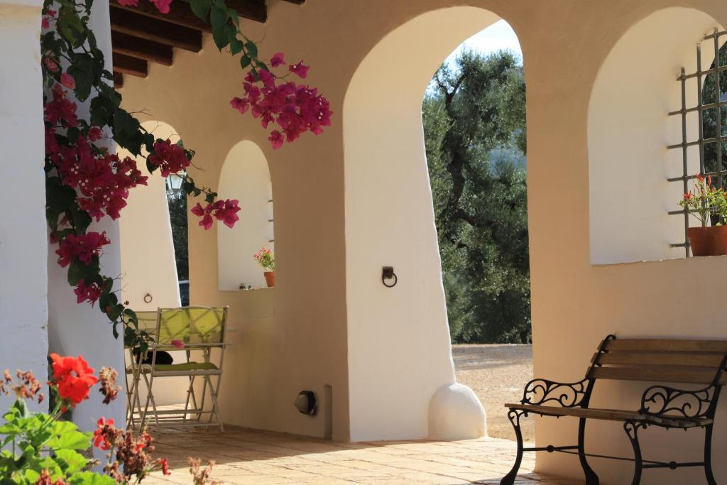 Balkon oz. terasa v nastanitvi masseria LAMA DI GALIZIA