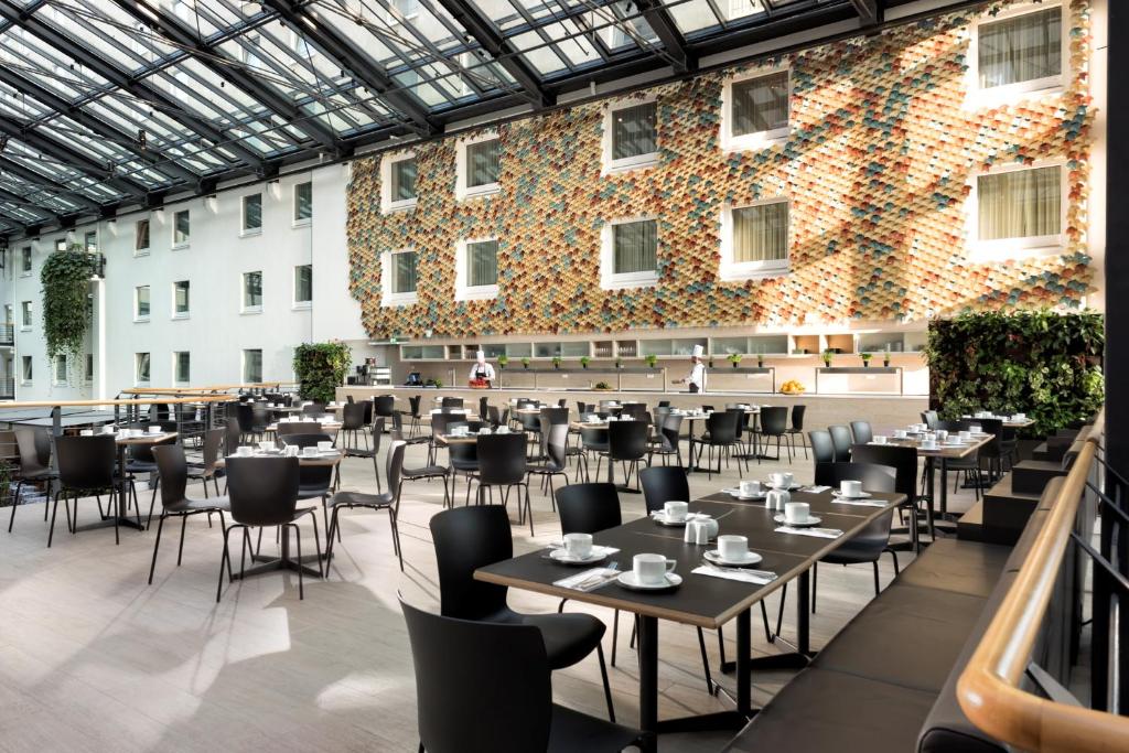 Restaurace v ubytování Estrel Berlin