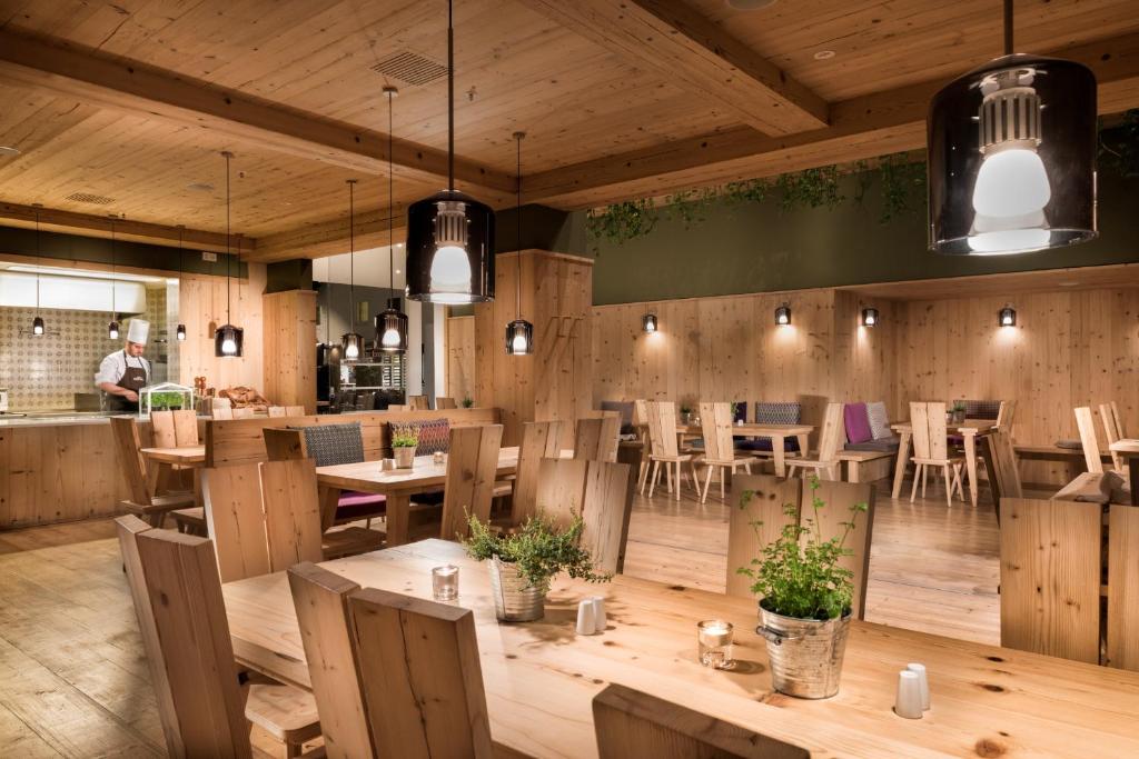 Restaurace v ubytování Estrel Berlin