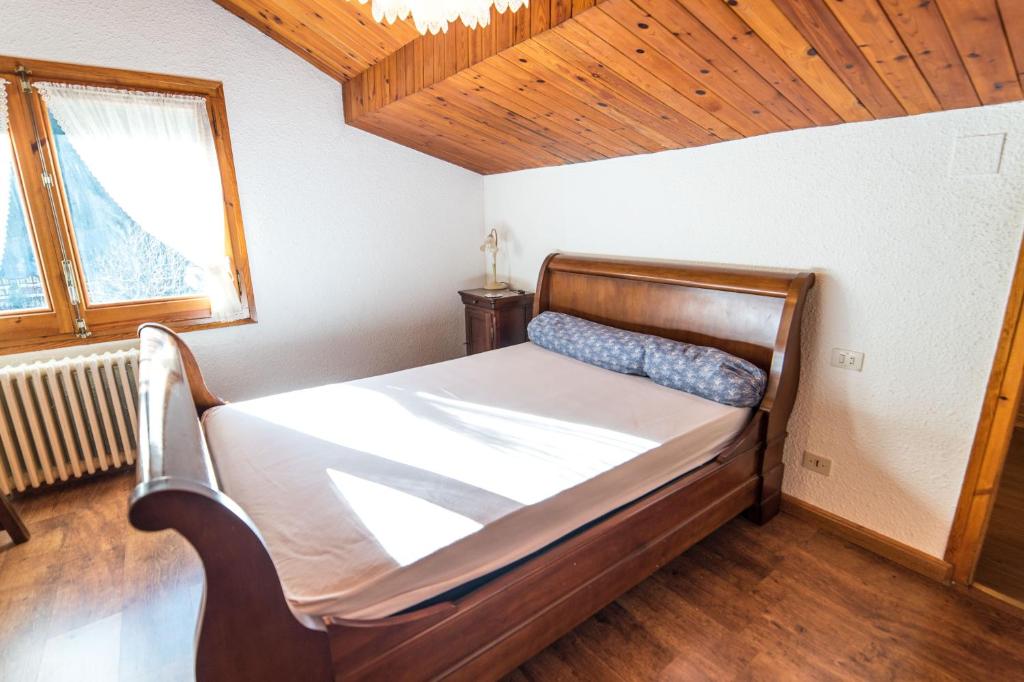 Postel nebo postele na pokoji v ubytování Xalet Riba - hut 8077