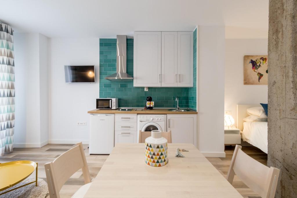 Kuchyň nebo kuchyňský kout v ubytování Apartamentos Centro en Recogidas, Granada