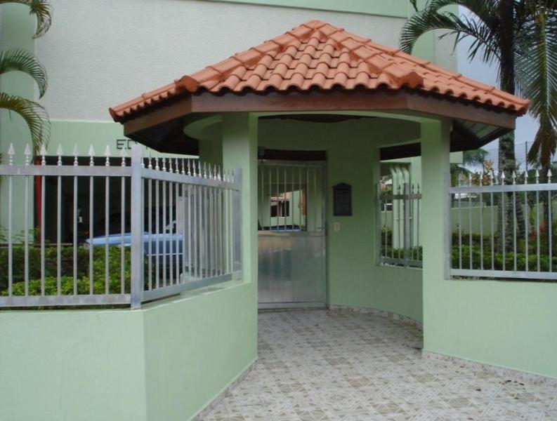  Apartamento Peruíbe