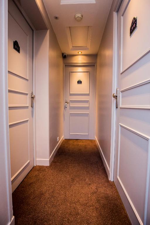 Hôtel de Bellevue Paris Gare du Nord - Resim 26