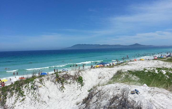  Apartamento em Cabo Frio