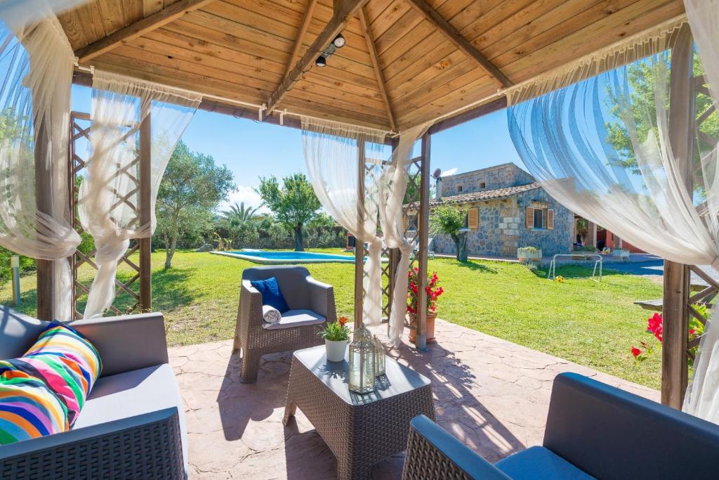 Bazén v ubytování 113 Finca Can Roig ETV955 by Mallorca Charme nebo v jeho okolí
