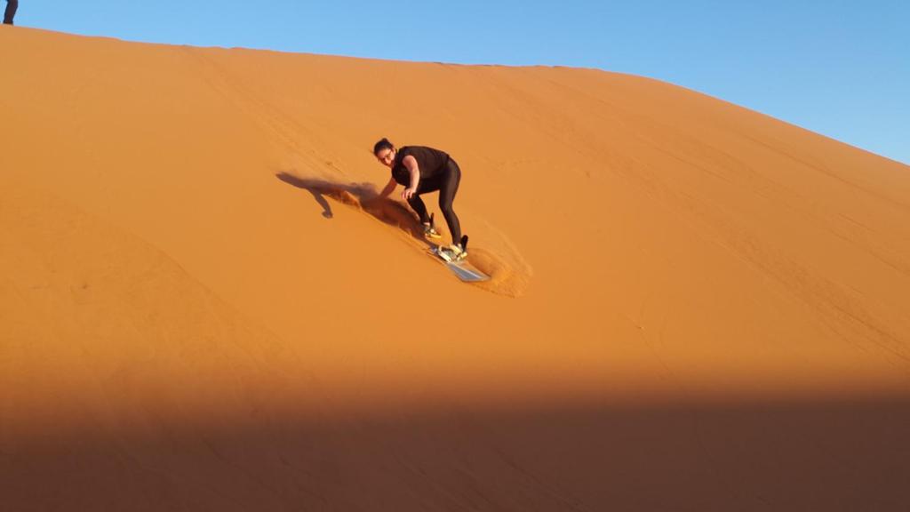 Hosté ubytování Erg Chebbi Starlight Camp