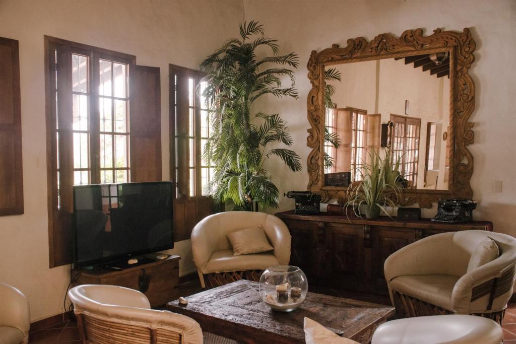 Posezení v ubytování Hacienda La Moreda Hotel Boutique & Spa