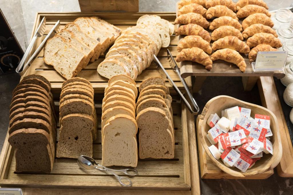 Capri by Fraser Brisbane - Resim 20