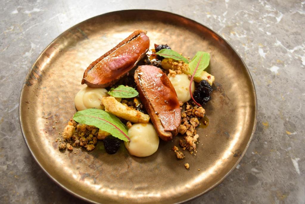 Capri by Fraser Brisbane - Resim 14