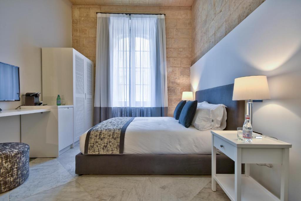 66 Saint Paul's & Spa - 14