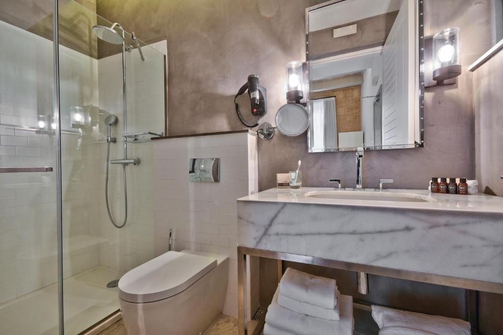 66 Saint Paul's & Spa - 13