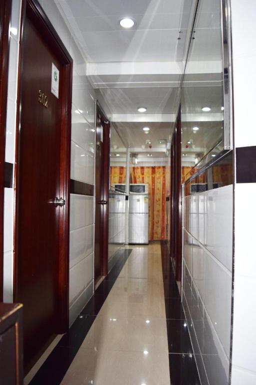 Kuhinja oz. manjša kuhinja v nastanitvi Om Guest House