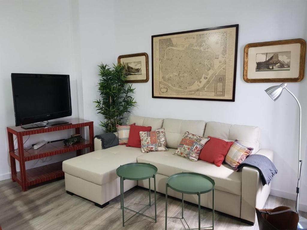 TV a/nebo společenská místnost v ubytování Casa Aguilas