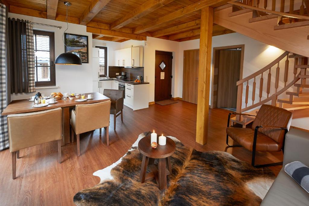 Chaletpark Diemelsee - Three-Bedroom Chalet With Sauna