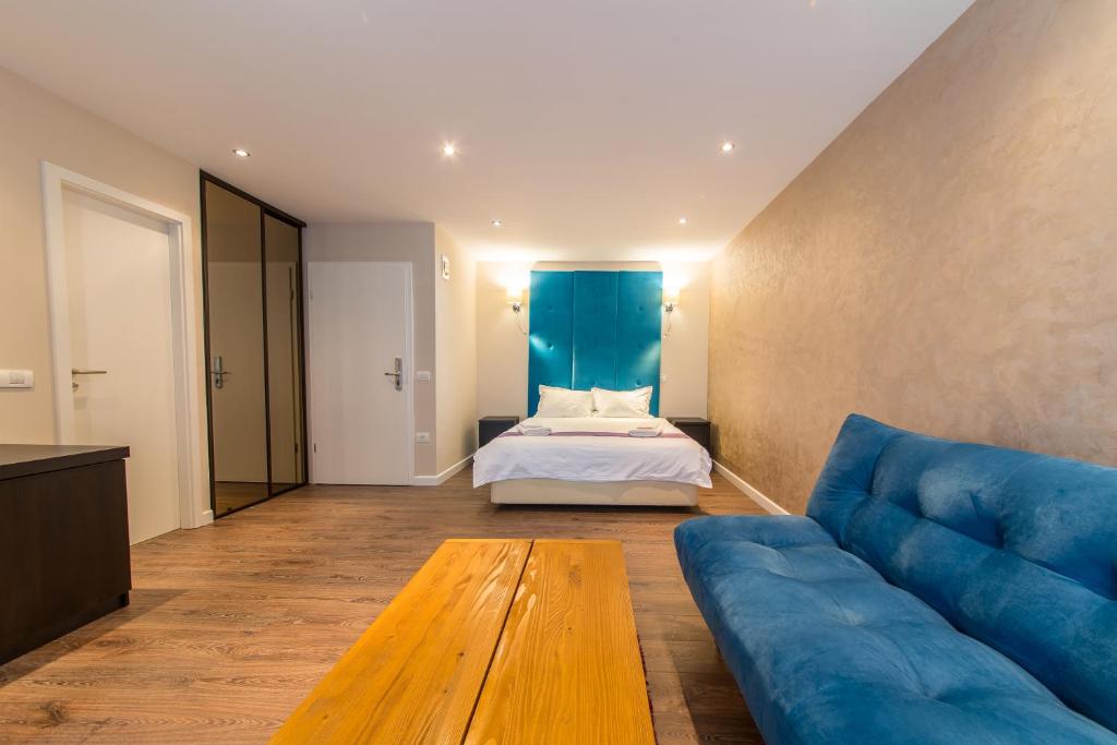 
Junior Suite with Balcony
