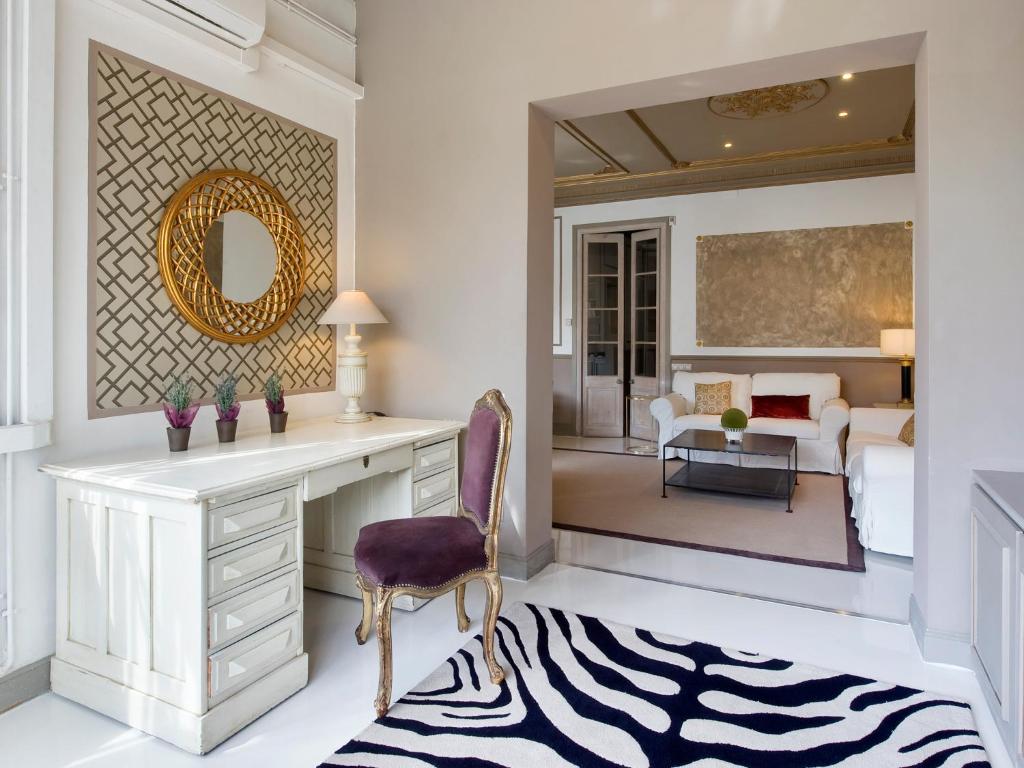 Posezení v ubytování HoHomes - Centric Design Apartment