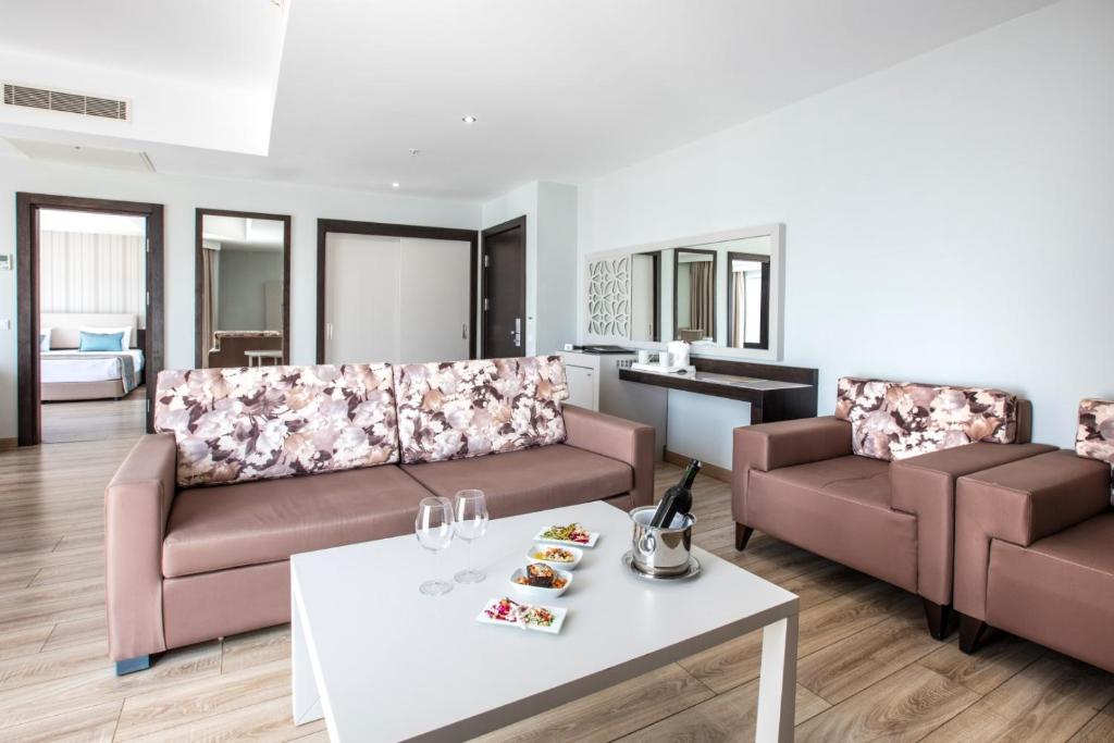 Aria Claros Beach & Spa Resort – All Inclusive 24H - 
