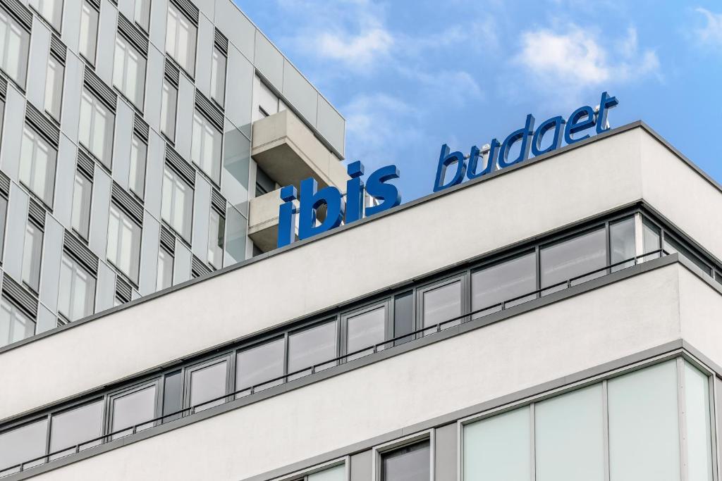 ibis budget Berlin Alexanderplatz - Resim 25
