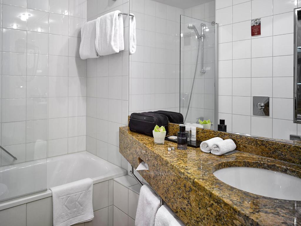 Koupelna v ubytování K+K Hotel Central