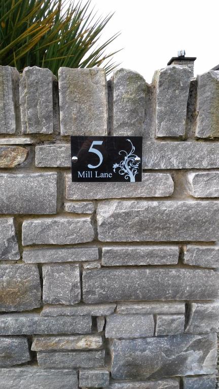 Certifikát, hodnocení, plakát nebo jiný dokument vystavený v ubytování Mill Lane