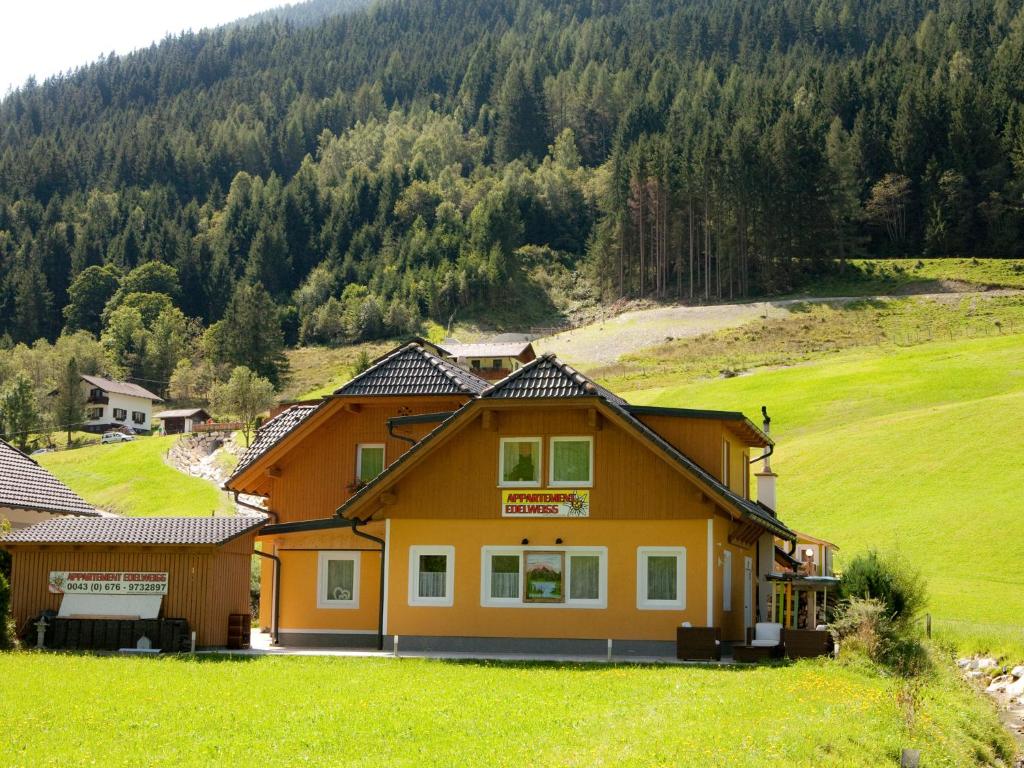 Příroda nedaleko apartmánu