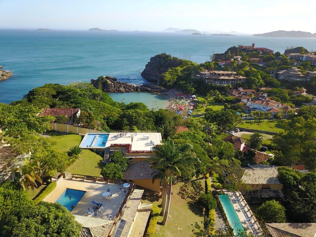  Praia da Ferradurinha Guest House