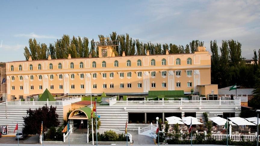 Budova, kde se hotel nachází