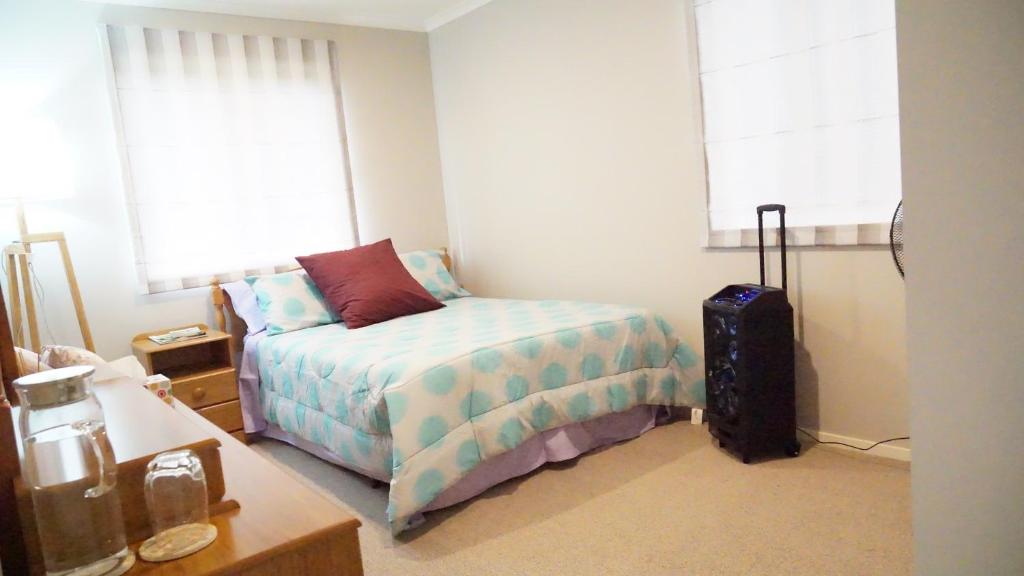 
Double Room with Shared Bathroom
