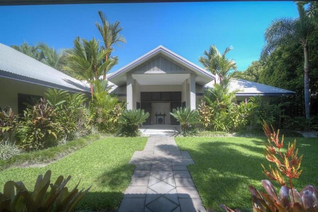 Tranquility By The Course Port Douglas, Port Douglas (updated prices 2024)