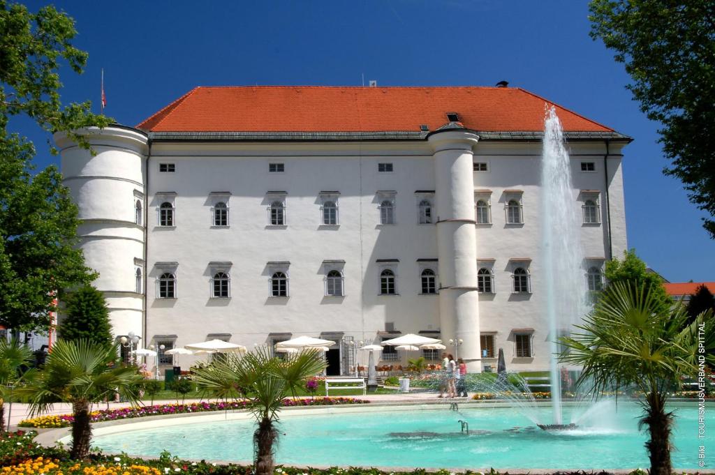 Bazén v ubytování NATURpur 4613 nebo v jeho okolí