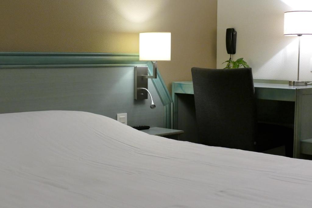 Au Relais de l'Ill - Double Or Twin Room