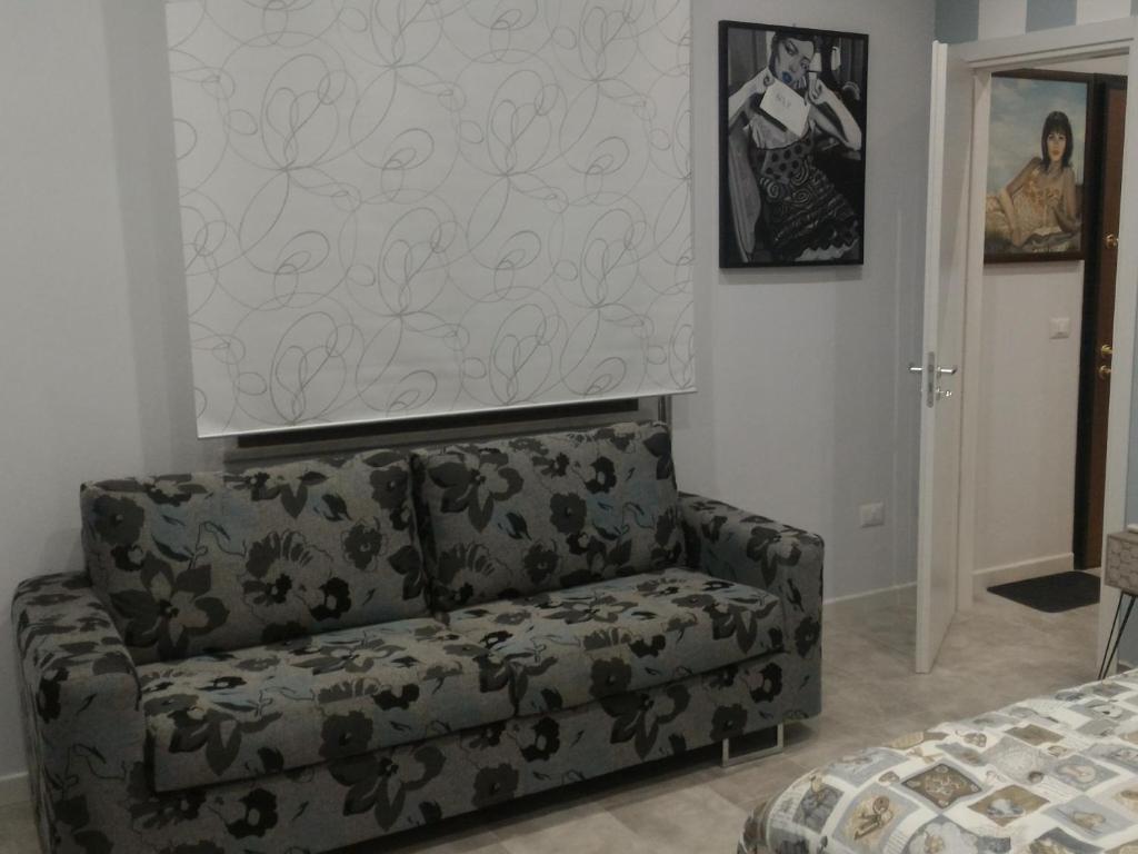 A seating area at B&B A casa dell'artista