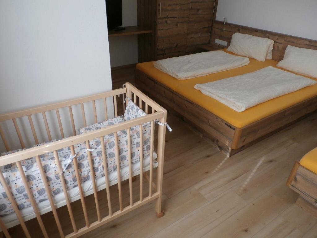 Posteľ alebo postele v izbe v ubytovaní Appartements Gotthardt