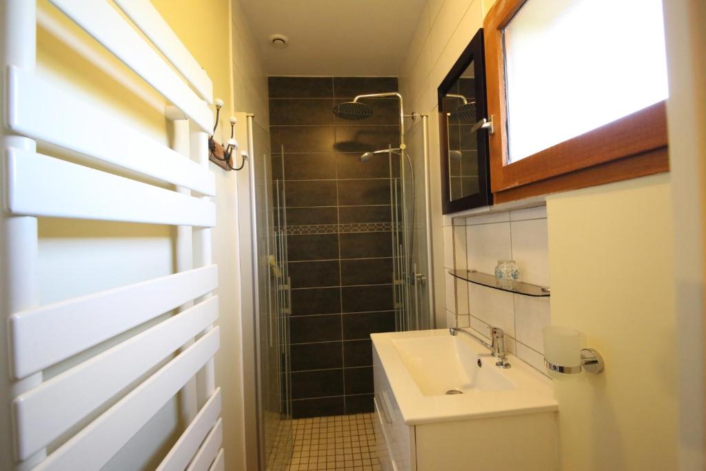 Koupelna v ubytování Chambre d'hôte Courtoux